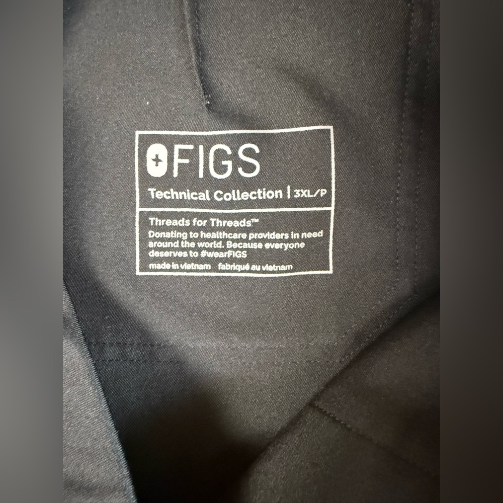 FIGS High Waisted Yola Skinny Scrub Pant Black 3XL Petite - Picture 2 of 3